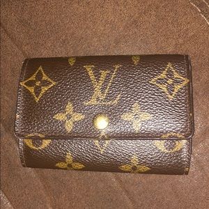 Lv monogram key holder!